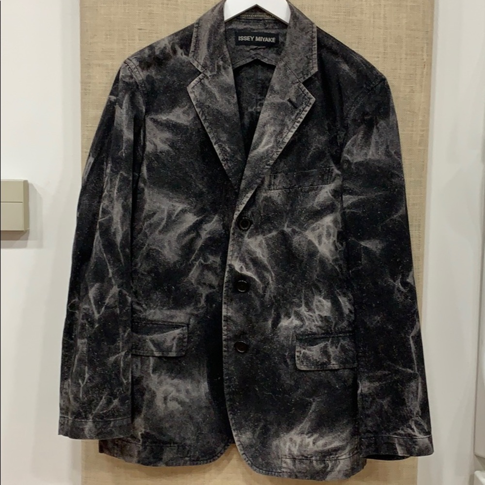 Stunning ISSEY MIYAKE acid wash jacket